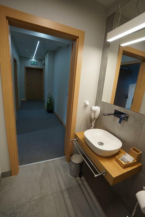 Aleksandrów Łódzki Kamienica Nr 6アパートホテル エクステリア 写真
