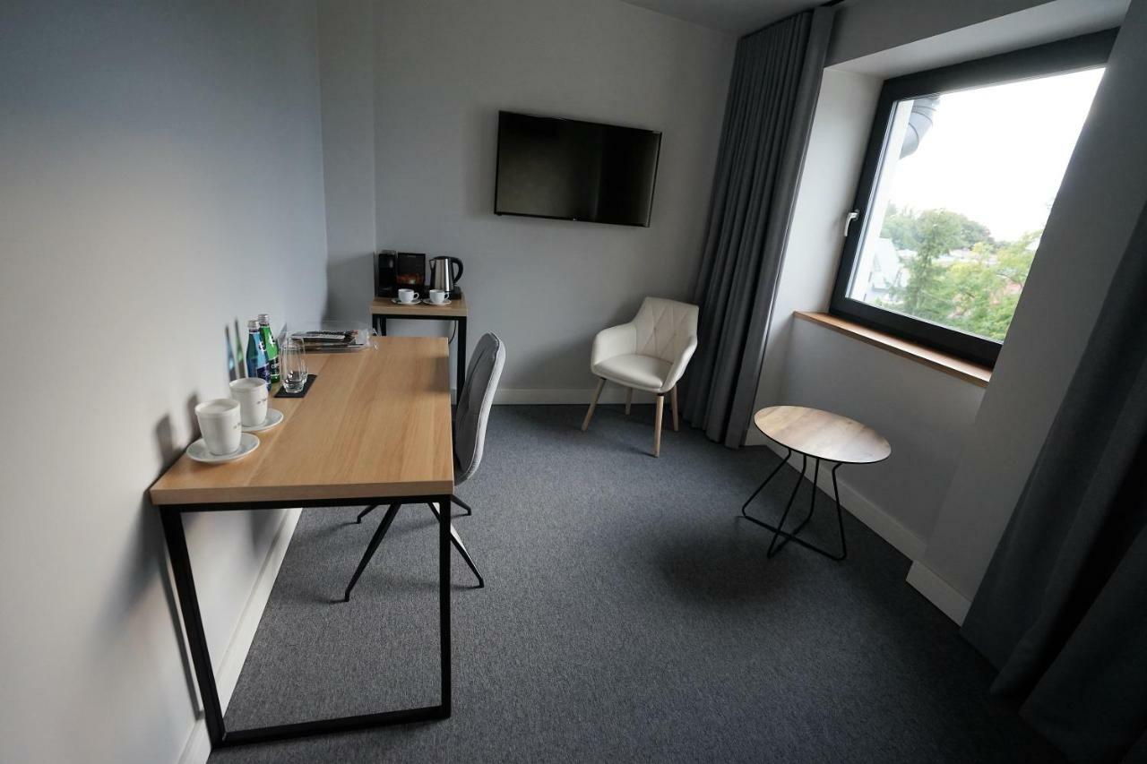 Aleksandrów Łódzki Kamienica Nr 6アパートホテル エクステリア 写真